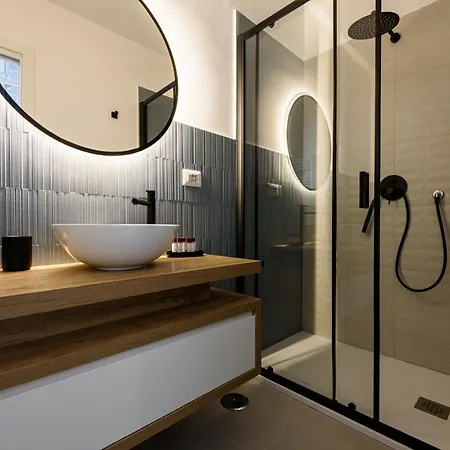 121 Luxury Naples
