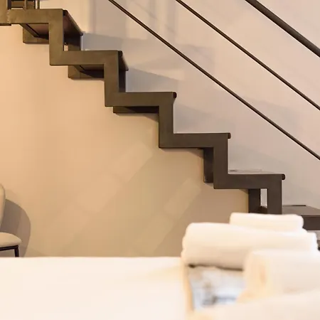 121 Luxury Naples