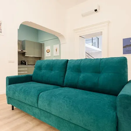 Apartment 121 Luxury Naples